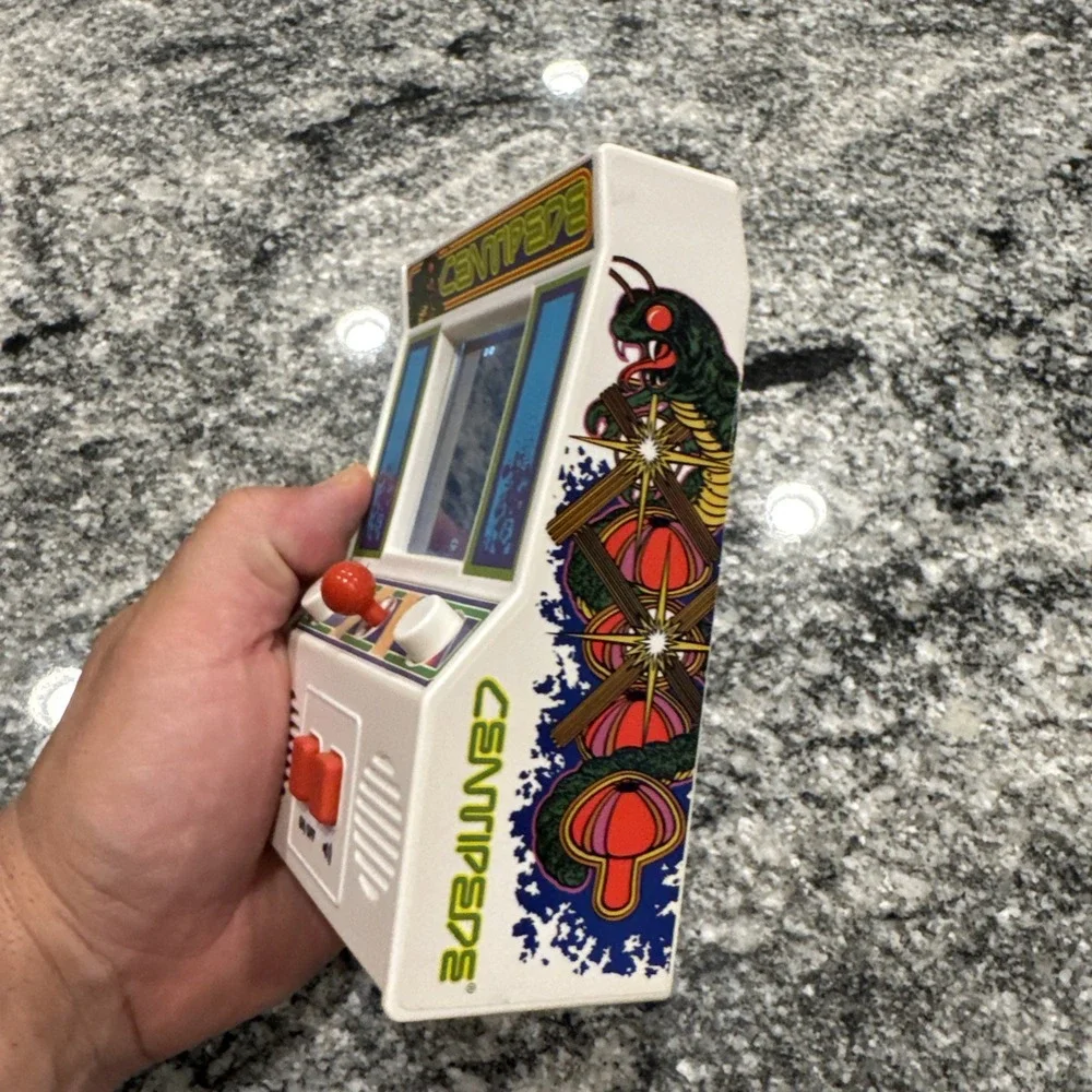 Centipede (Atari, 1981) Handheld Mini Arcade; Tested, Working, Vintage